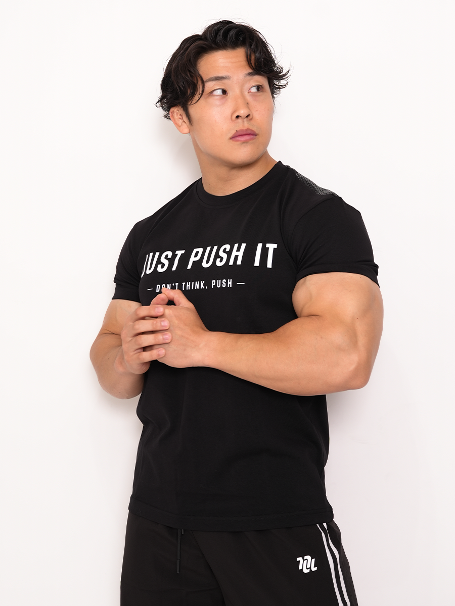 TIGHT FIT GRIP T-SHIRT