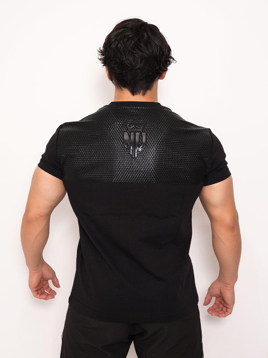 TIGHT FIT GRIP T-SHIRT